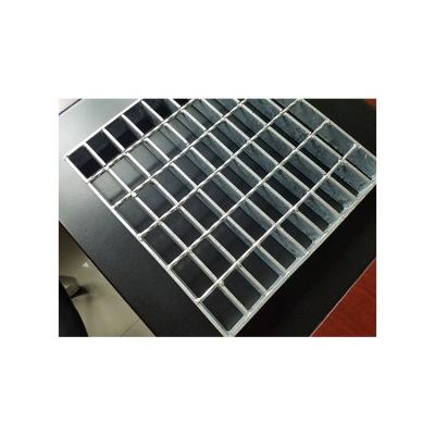 China Contemporary Q235 Material High Quality Hot Dip Galvanized Steel Bar Grating for sale