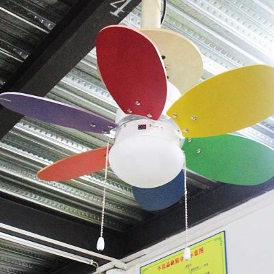 China 30 Inch Air Cooling Modern Bedroom Fan Lower Noise Decorative White Ceiling Fan Light for sale