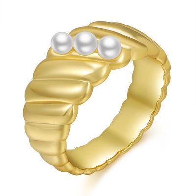 China TRENDY 2021 New Fashion Women Jewelry Gold Plated Chunky Rings With Pearl Rings For Women Men Metal Rings for sale