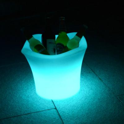 China Modern LED Light Up Beer Vodka Cooler Plastic Ice Bucket With Speaker For Bar for sale