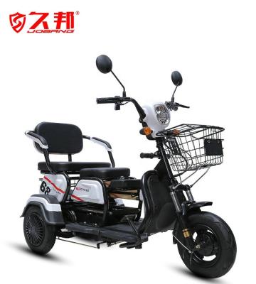 China Passenger 3 Wheels Electric Scooter 48V 600W Motor For Older Man for sale