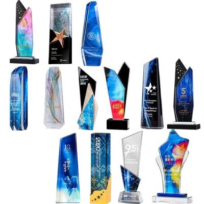 China China Customized New Colored Trophy Design Shape White K9 Crystal Award Crystal Glass Awards Trophies for sale