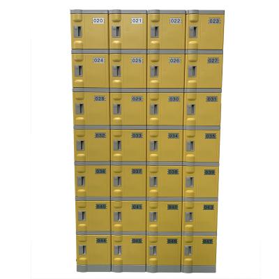 China Corrosion Resistant Gym Locker Room Lockers / Coin Collect Lockers 7 Compartments Per Column for sale