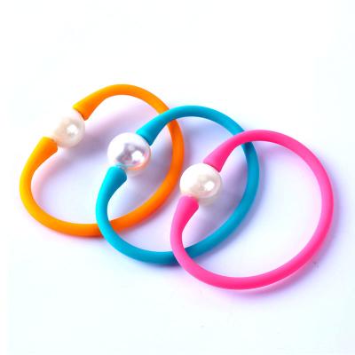 China FASHIONABLE wholesale cheap custom custom made jewelry adjustable freshwater pearl silicone bracelets for sale