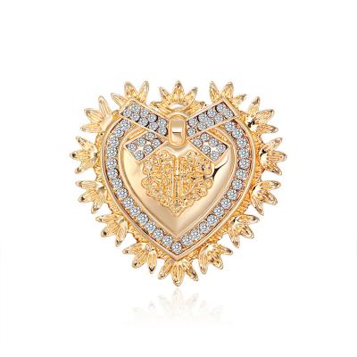 China ALLOY Retro Love Brooch Creative Personality Fashion Alloy Rhinestone Brooch for sale