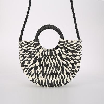 China Eco-Friendly Small Size Straw Shoulder Bag for sale