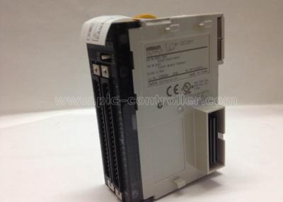 中国 CJ1W - OD261 OMRON のプログラム可能な論理のコントローラー単位 64 ポイントの CJ1W のトランジスター出力 販売のため