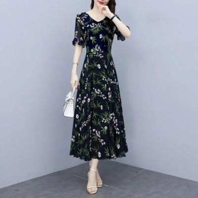 China Anti-Static The spot Wholesale 2022 Latest Casual Dresses Lady Summer Sexy Women Floral Long Maxi Dresses for sale