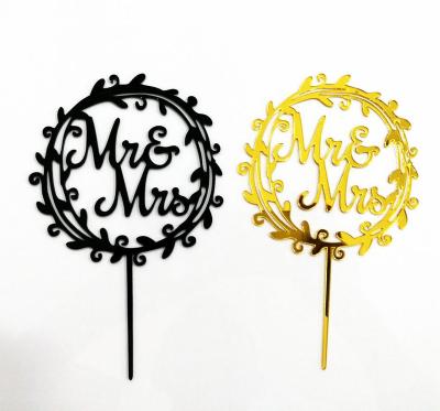 China Amazing Cake Topper Acrylic Cake Wedding Decoration from Mr&Mrs Acrylic for sale