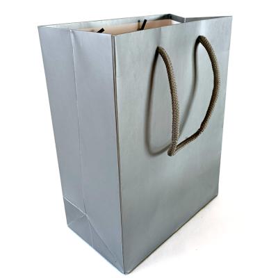 China Durable Own Brand Boutique Jewelry Wedding Luxury Design Samples Thank You Gift Paper Bag With Your Own Logo for sale