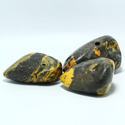 China Bumblebees Jasper For Gift from China Crystal Palm Stones Wholesale Natural for sale