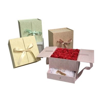 China Hot Selling Recyclable Flower Box Delivery Packaging Gift Cardboard Paper Flower Boxes for sale