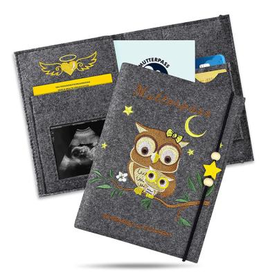 China High Quality Felt German Mutterpass Blanket Maternity Pass Cover Felt Mother Passport Cover Organizer For Ultrasound Images for sale