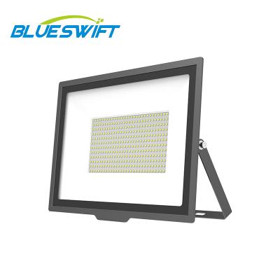 China BLUESWIFT LED Flood Light 100W 150W 200W IP65 Theme Park Outdoor Waterproof Reflector for sale