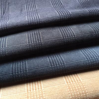 China Shrink-Resistant Mens Casualwear Suit Fabric Printed Plaids 100% Polyester Warp Knitted Velvet / Velor In Customized Colors for sale