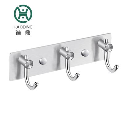 China Sustainable Household Metal Hanger Hook Rail Bathroom Accessories Clothes Hook for sale