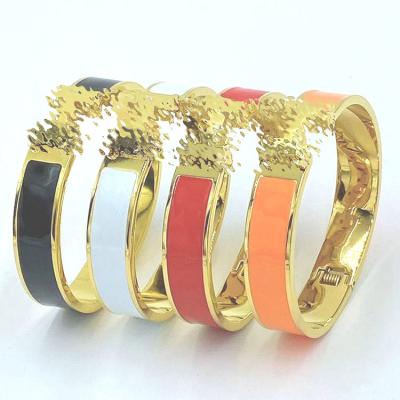 China Other 2022 Charms Gold Plated Stainless Steel Woman Bangle Bracelet Jewelry Anklets for sale