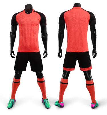 China Sets Professional Customized Mens Jerseys Soccer Wear Soccer Uniforms For Custom Team for sale