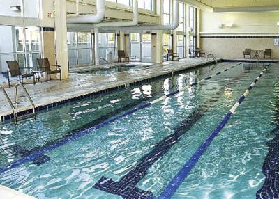 Chine Grande piscine de cadre en métal de formation avec la piscine rapide d'installation de table de billard à vendre