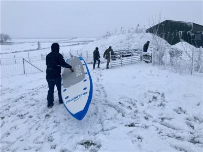 China Blue Epoxy Resin Inflatable SUP Board For Snow Park for sale