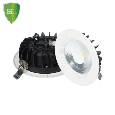 China Modern New Product Modern Single Aluminum Panel Led Ceilling 15W 265v Downlights With Driver for sale