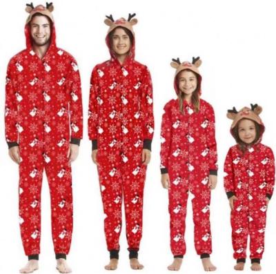 China 2021 New Mens Womens Child Christmas Pajamas Boys Girls Breathable Deer Snow Print Sleepwear Christmas Family Sets for sale