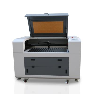 China Laser Engraving Professional Hot Sale Laser Engraving Machine FL-690 for sale