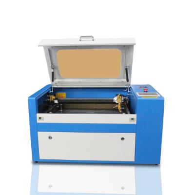 China Laser Engraving Acrylic Small CO2 Laser Cutting Machine 50w For Sign Board for sale