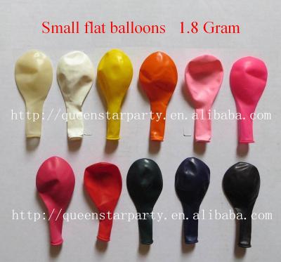 China Advertising Toy Party Balloons Small Flat Balloons Standard / Pastel Color for sale