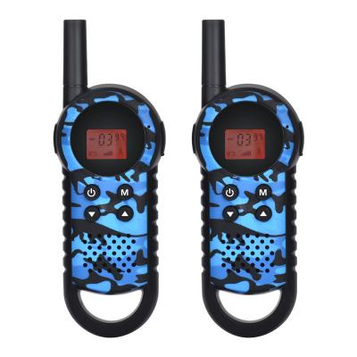 China Walkietalkie que acampa los 3-5KM del camuflaje 22 canales con el indicador de la batería en venta