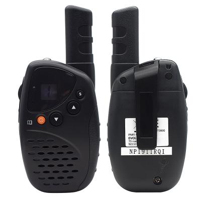 China 8 Walkietalkie real bidireccional al aire libre del canal 3km para caminar subir en venta