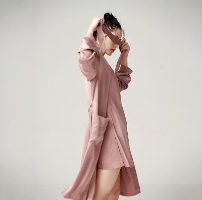 China QUICK DRY Private Label Pajamas Mulbery Sleepwear 100% Silk Sleepwear Real Silk Robe for sale