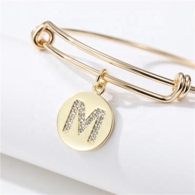 China 2021 HOT NEW FASHIONABLE 14K Gold Plated Women's Brass Shape 26 Letter CZ Initial Bracelet Alphabet Charm Friendship Gift Wire Bracelet for sale