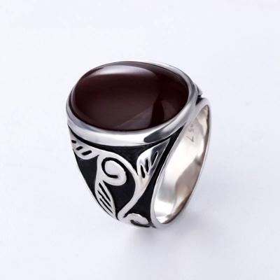 China FASHIONABLE CHENGYI 925 Vintage Silver Oil Drop Jewelry Mens Red Agate Ring for sale