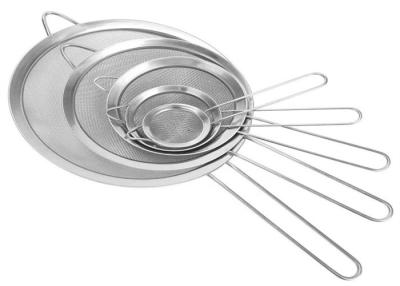 中国 20cm Diameter Stainless Steel Fine Mesh Strainers With Wide Resting Ear 販売のため