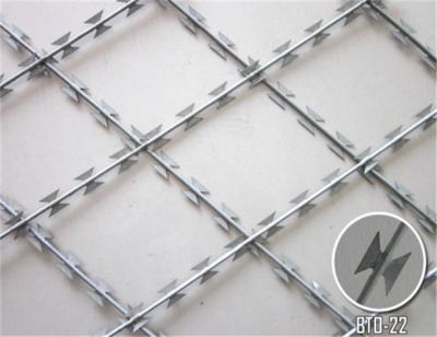 China 100mm*200mm hole size galvanized Welded Razor Barbed Wire Fence for safety protection for sale