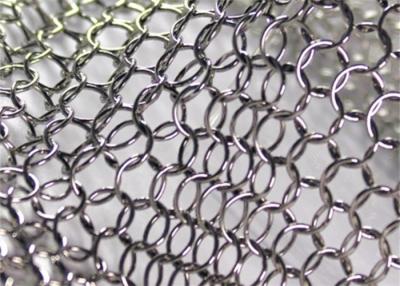 Chine Métal décoratif fait une boucle Ring Mesh de rideau en cotte de maille d'acier inoxydable à vendre