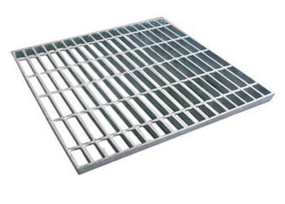 Chine grille résidentielle de la barre d'acier Q195 de trou de 30x100mm pour la barrière Gate à vendre