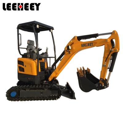 China Japan 2000kg Machine Mini Excavator Digging Backhoe For Sale 0.07m3 for sale