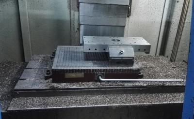 China Los útiles del silicón del OEM/del ODM y el molde plástico con la máquina del CNC con los cutoms diseñan en venta