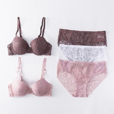 China New Wholesale Breathable Plus Size Lift Up Bra Set Embellished Panties Upper Bra Sets Lace Up Bra Padded Underwire Women Bra Set for sale