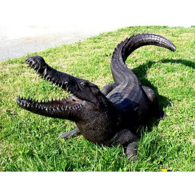 China China Outdoor Garden Bronze Crocodile Cast Animal Brass Statue Sculpture Bronze Animal Garden Decoration Crocodile for sale