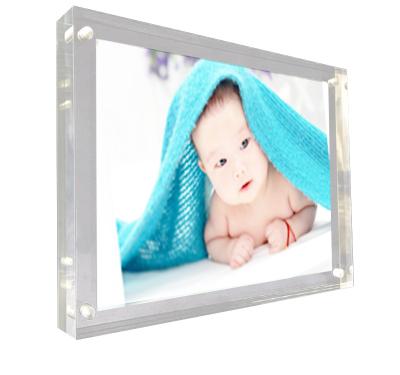 China Modern Factory Wholesale Double Sided 4X6 Clear Acrylic Magnetic PhotoFrame for sale