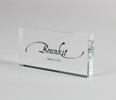 China Countertop Cosmetic Organizer Clear Acrylic Display Print Engraved Logo Block for sale