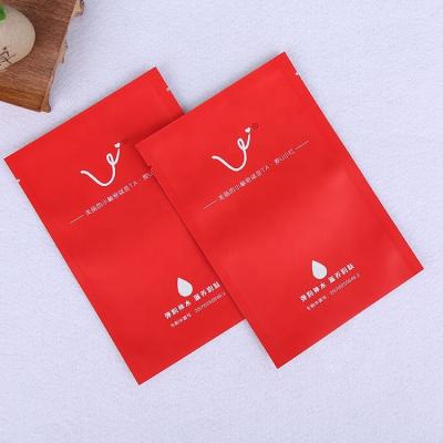 China Food Aluminized Flat Cosmetic Pouch Mylar Beauty Bag Customized Mask Packaging Bag for sale