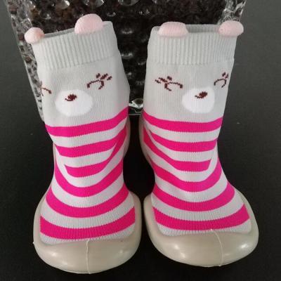 China Cotton Sustainable Wholesale Baby Anti Slip Socks for sale