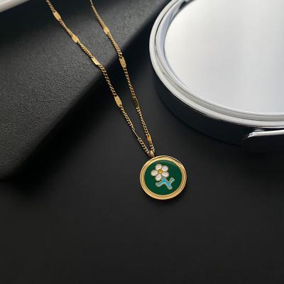 China 2022 CLASSIC Flower Daisy Necklace Daisy Women Necklace Fashion Jewelry Girl Accessories Necklace for sale