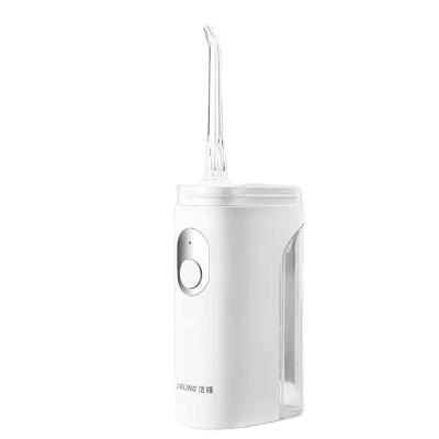 China Household Sale Not Hurting Mouth Large Capacity Mini Cordless Water Refillable Water Flosser for sale