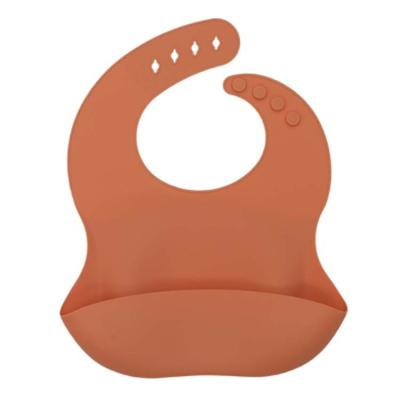 China 2020 Hot Selling BPA Free Customize Baby Boutique Silicone Organic Newborn Bibs Washable Floral Infant Boyl Bibs for sale