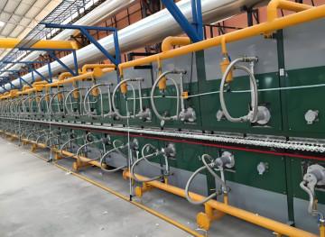 China Continuous Firing Cycle Roller Kiln with Customized Loading Pattern and Natural Gas Heating Fuel for sale